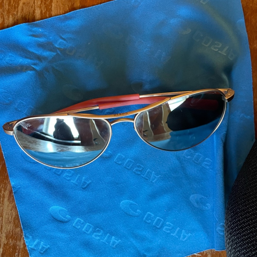 Costa Del Mar brand Women’s polarized aviator style “piper” sunglasses